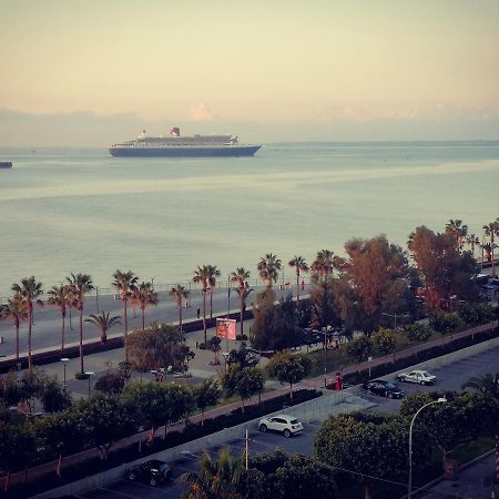 A City-Center Seaview Penthouse At Oceanic Limassol Exterior photo