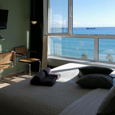 A City-Center Seaview Penthouse At Oceanic Limassol Exterior photo