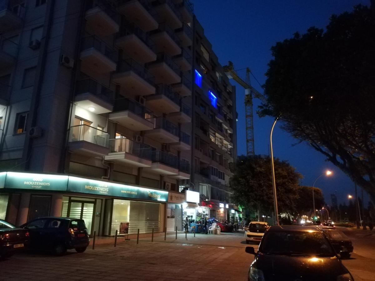 A City-Center Seaview Penthouse At Oceanic Limassol Exterior photo